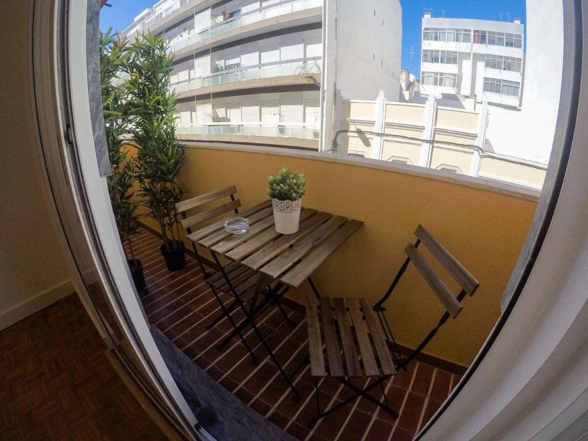 Luxury Flat In Faro Apartment ภายนอก รูปภาพ
